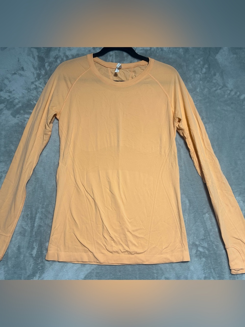 Athleta Tech Long Sleeve Top Women’s Medium Orange Running